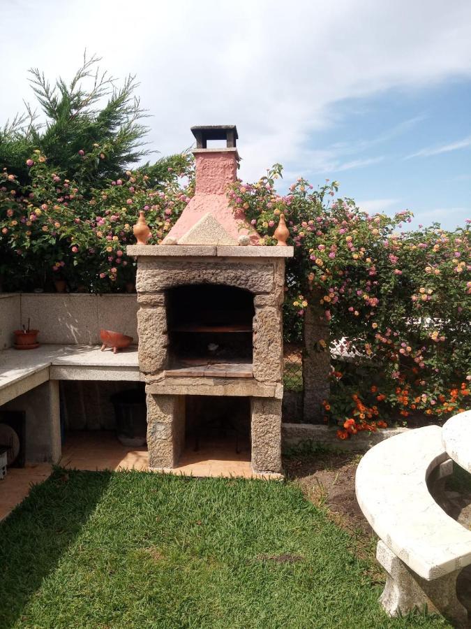 Casa Con Jardin En Primera Linea De Playa O Grove Εξωτερικό φωτογραφία